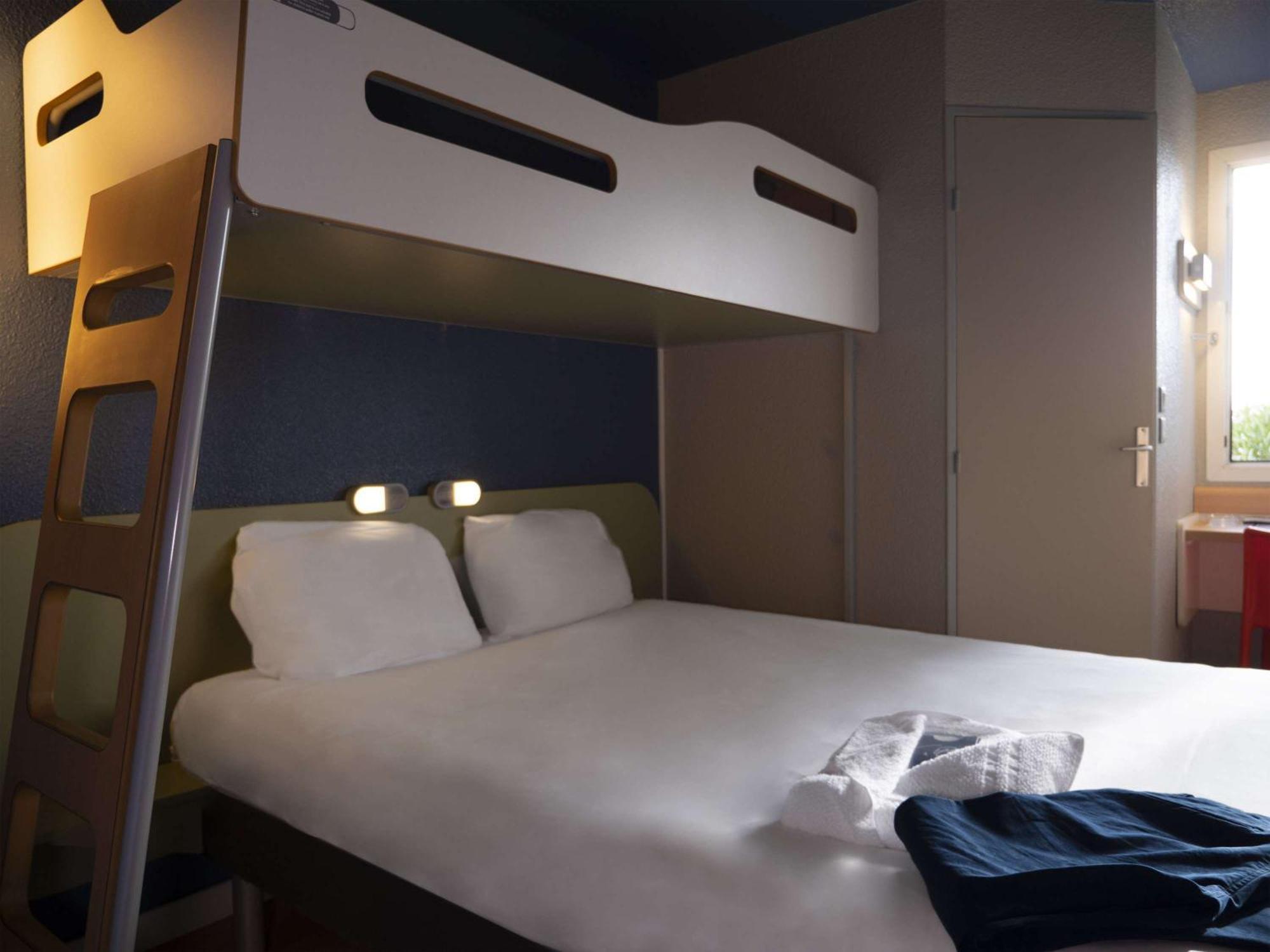 Ibis Budget Arles Sud Fourchon Exteriör bild
