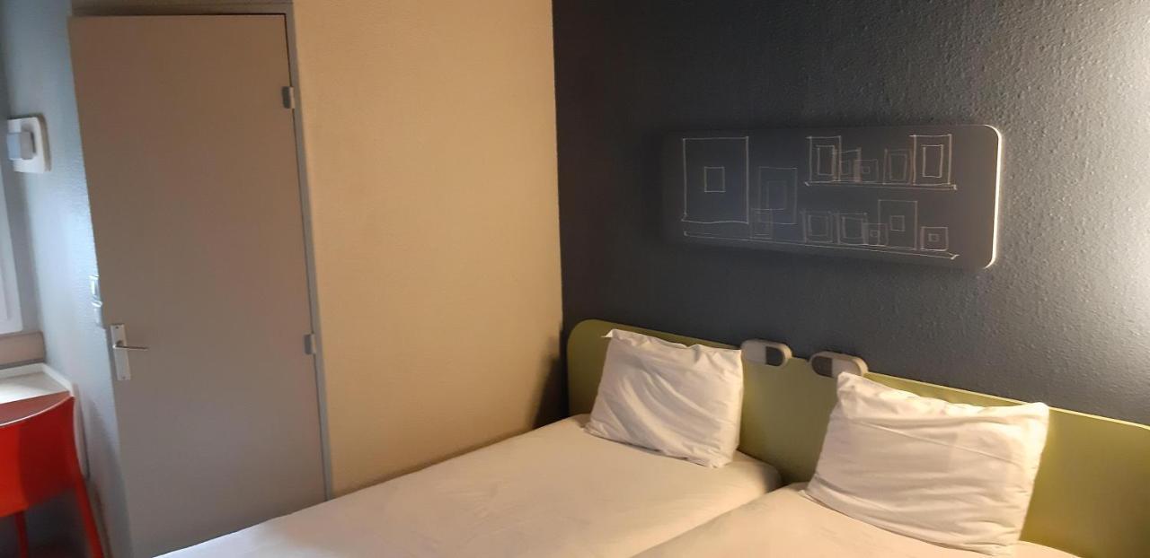 Ibis Budget Arles Sud Fourchon Exteriör bild
